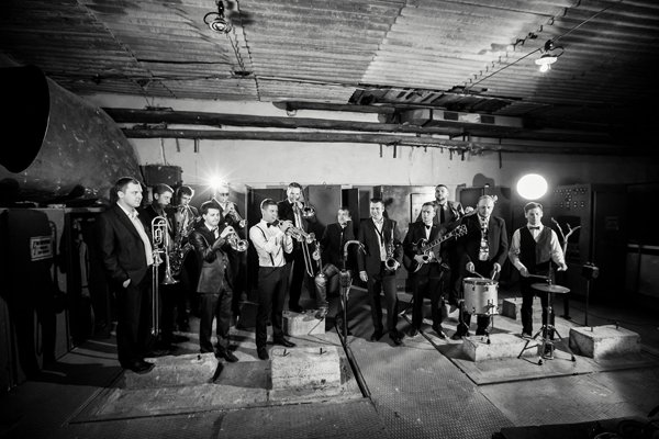 KLAIPĖDOS DŽIAZO ORKESTRAS (vadovas Kęstutis Sova)