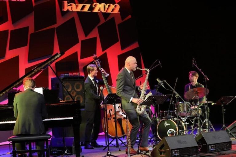 VG__48951-1-1024x682